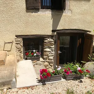 Dans Maison Privee Apprieu